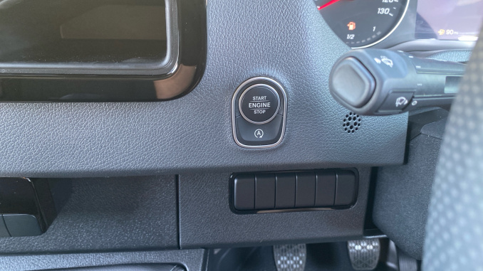 Mercedes-Benz Sprinter 315Cdi L3 Diesel Rwd 3.5t H2 Pro Van 9G-Tronic - Image 26